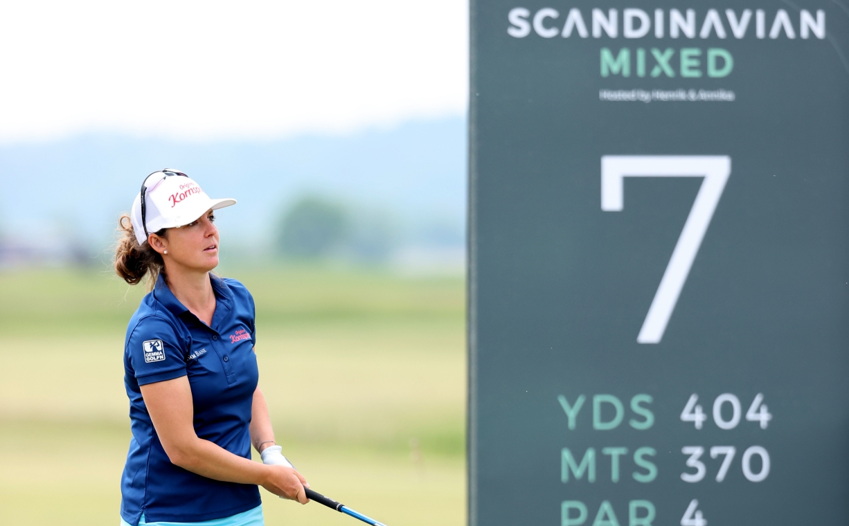 Christine Wolf menciptakan sejarah dengan memimpin ajang European Tour.