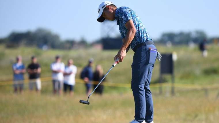 Collin Morikawa menjuarai gelar Major keduanya lewat kemenangannya pada The Open Championship 2021.