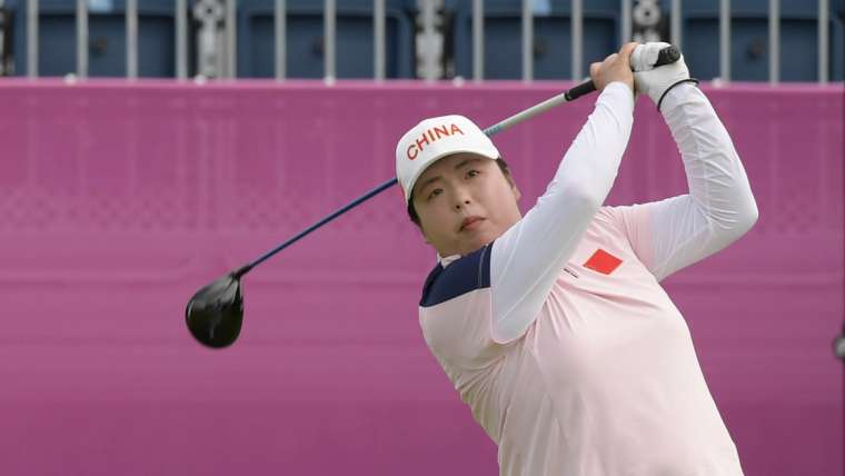 Feng Shanshan pada putaran kedua Olimpiade Tokyo 2020.