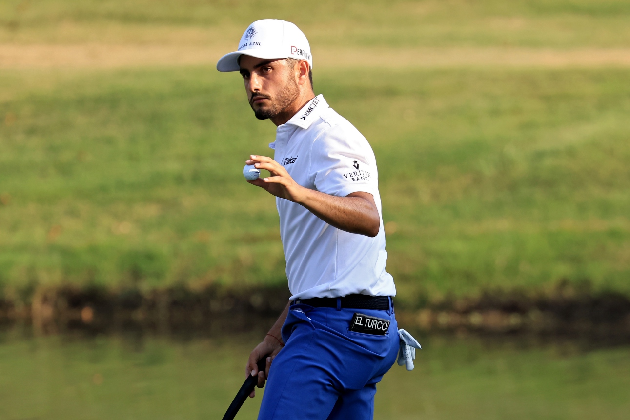 Abraham Ancer pada putaran final WGC-FedEx St. Jude Invitational 2021.