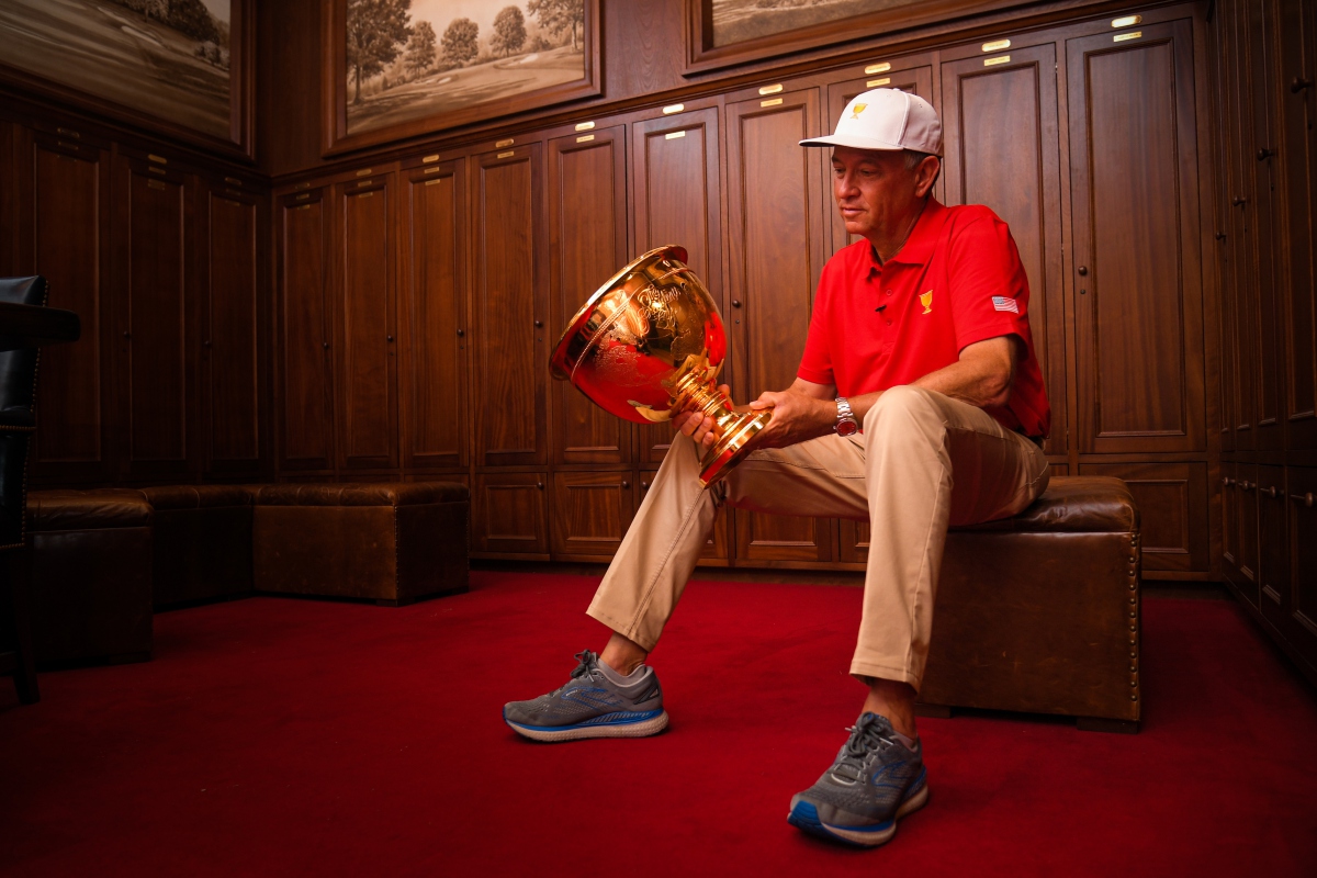 Kapten Tim AS Davis Love III.