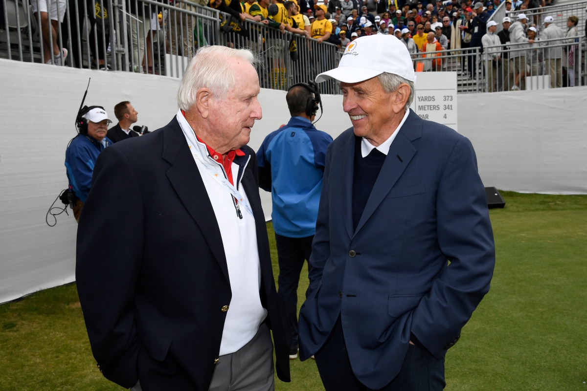 Dua mantan Komisioner PGA TOUR Dean Beman dan Tim Finchem.