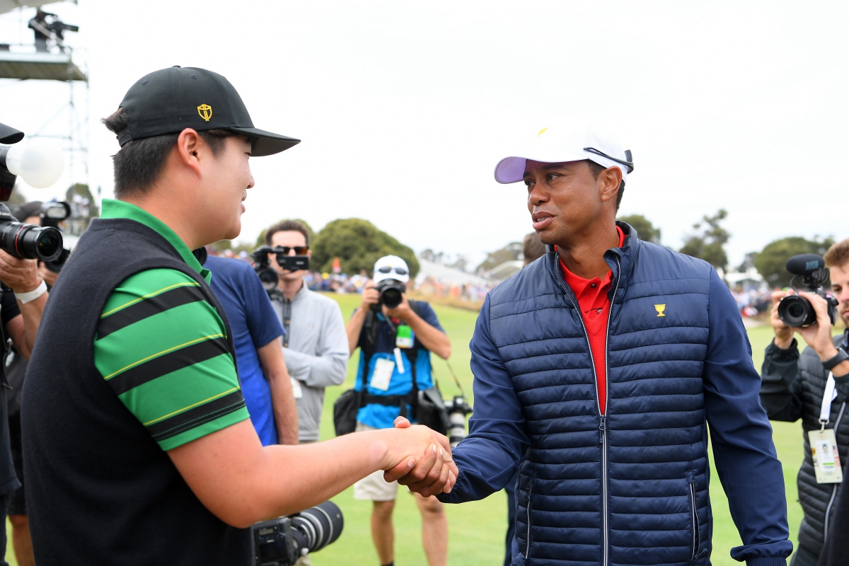 Sungjae Im dan Tiger Woods di Royal Melbourne.