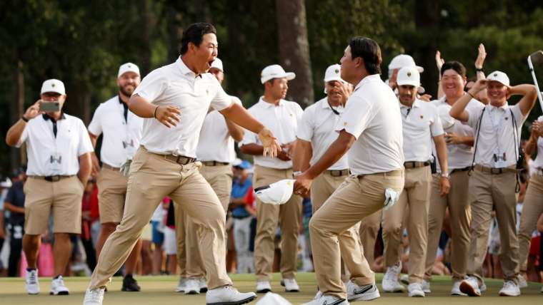 Tom Kim dan Kim Siwoo.