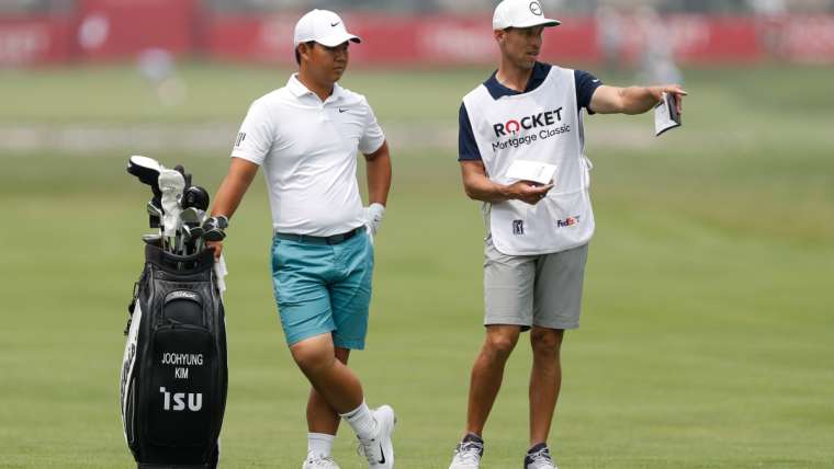 Tom Kim dan Joe Skovron, Rocket Mortgage Classic 2023.