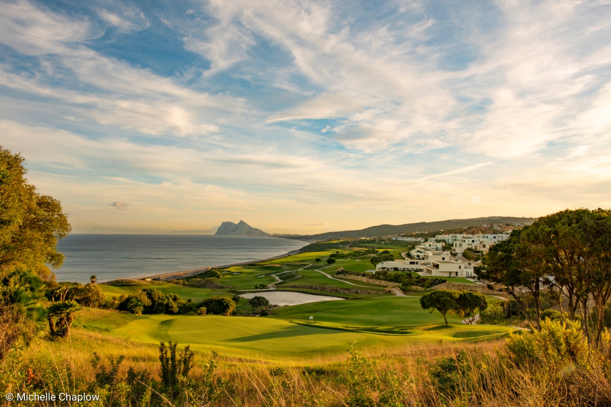 La Hacienda Links Golf Resort, GolfinStyle Stay Issue #25.