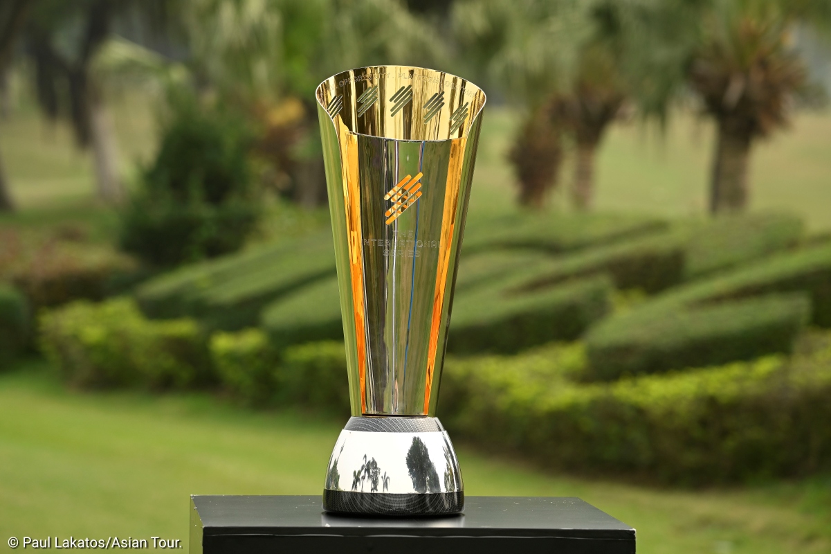 Trofi The International Series.