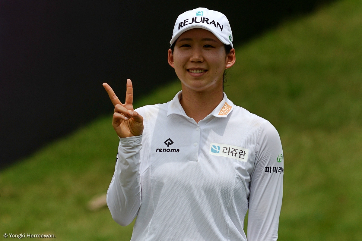 Hwang Yeon-seo, Round 1 IWO 2026.