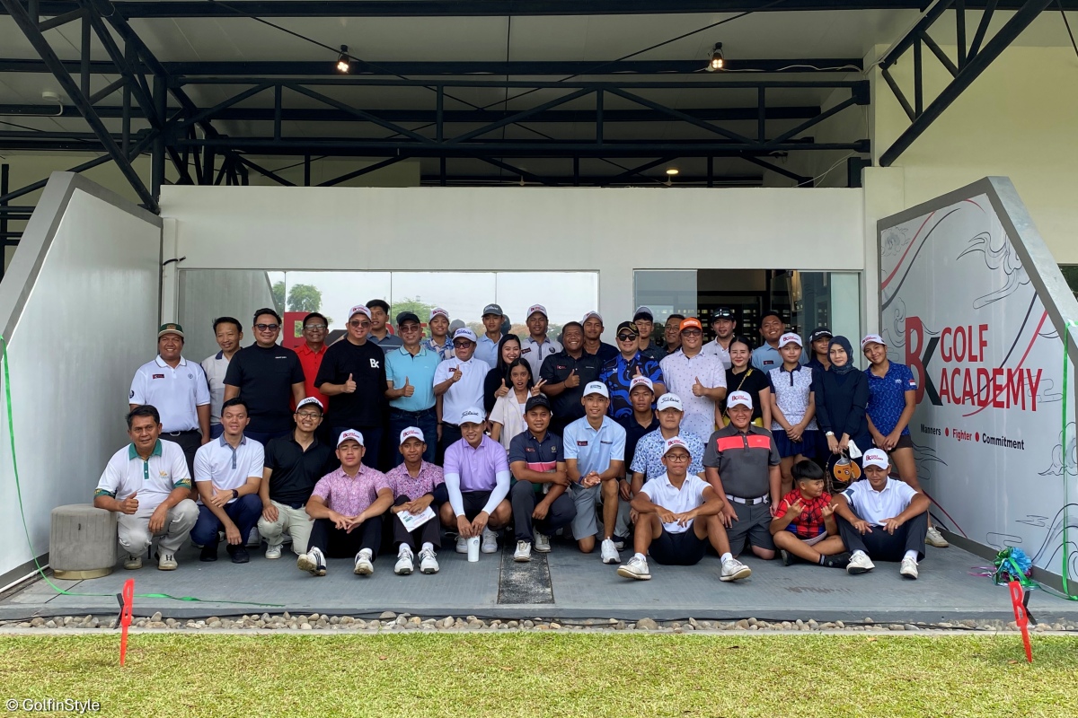 Atlet dan Tim BK Golf Academy.